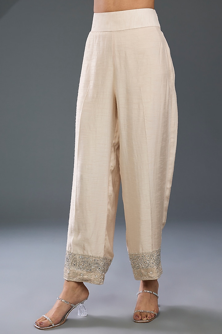 Silver Tissue Hand & Machine Embroidered Kurta Set by Devika Bhayana at Pernia's Pop Up Shop