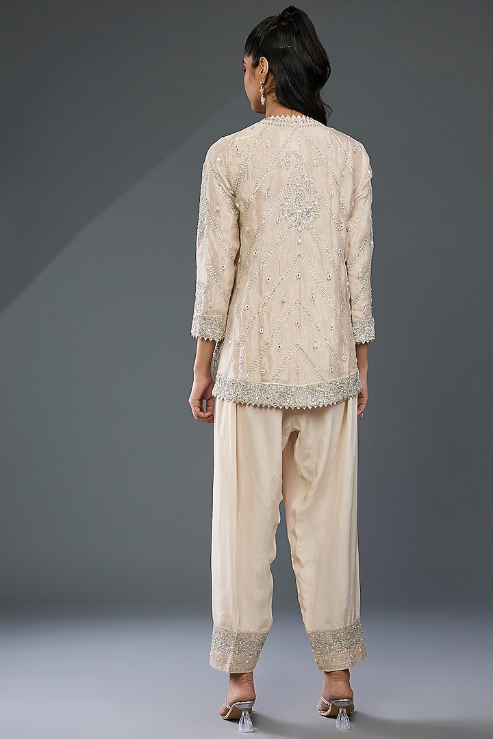 Silver Tissue Hand & Machine Embroidered Kurta Set by Devika Bhayana at Pernia's Pop Up Shop