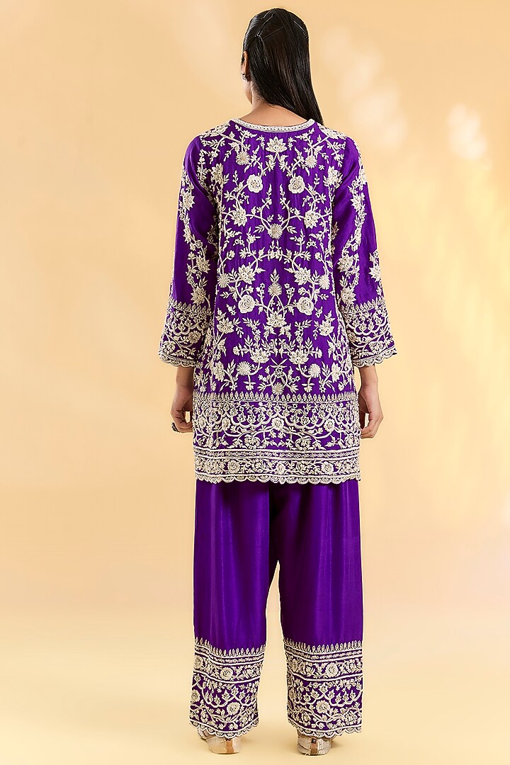 Purple Organza Hand & Machine Embroidered Kurta Set by Devika Bhayana at Pernia's Pop Up Shop
