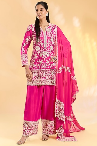 Rani Pink Organza Hand & Machine Embroidered Kurta Set by Devika Bhayana