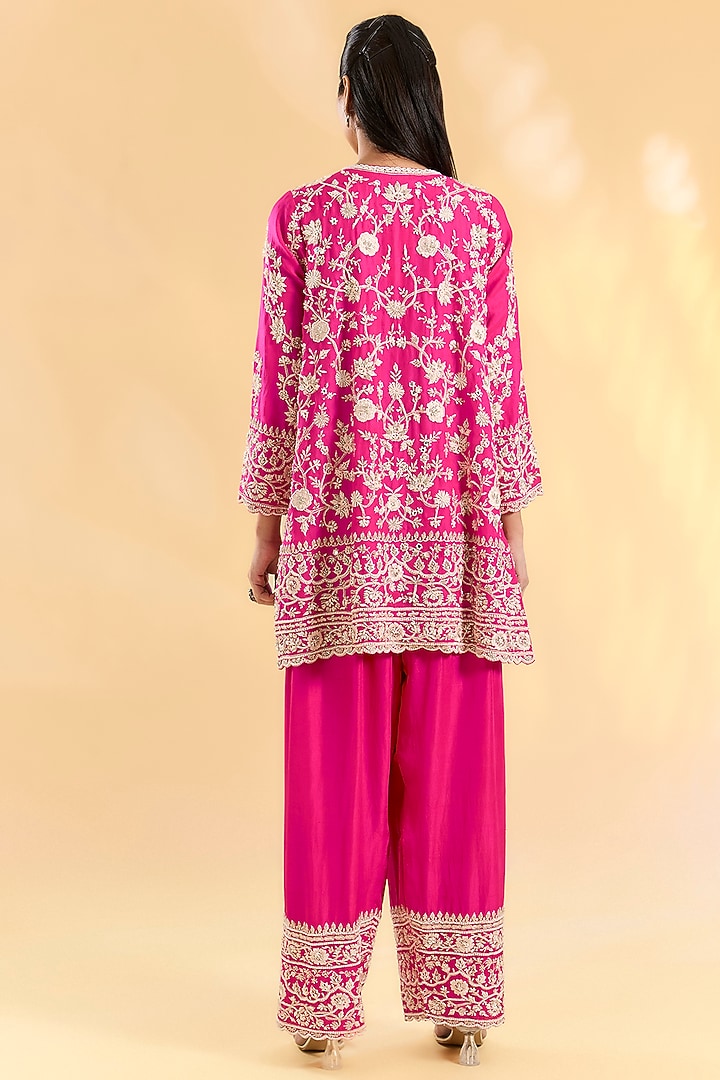 Rani Pink Organza Hand & Machine Embroidered Kurta Set by Devika Bhayana at Pernia's Pop Up Shop