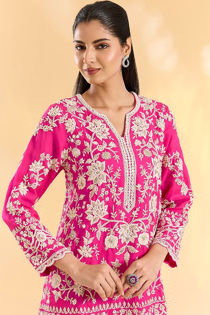 Rani Pink Organza Hand & Machine Embroidered Kurta Set by Devika Bhayana at Pernia's Pop Up Shop