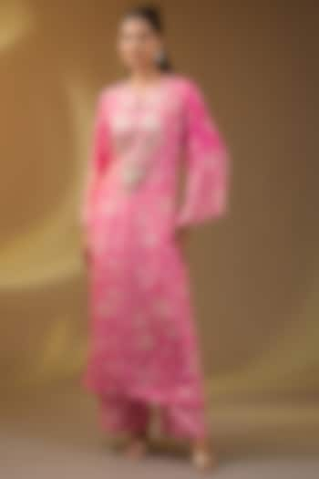 Pink Crepe Floral Printed & Thread Embroidered Kaftan Set by Devika Bhayana at Pernia's Pop Up Shop