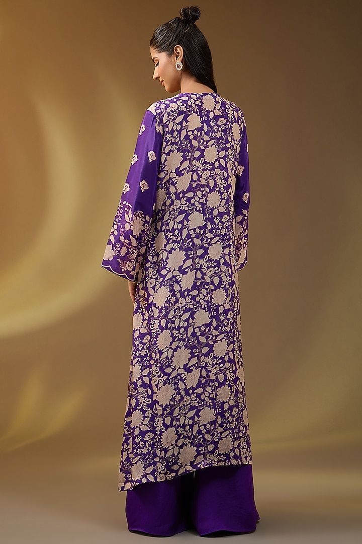 Pink Crepe Floral Printed Kaftan Set by Devika Bhayana at Pernia's Pop Up Shop