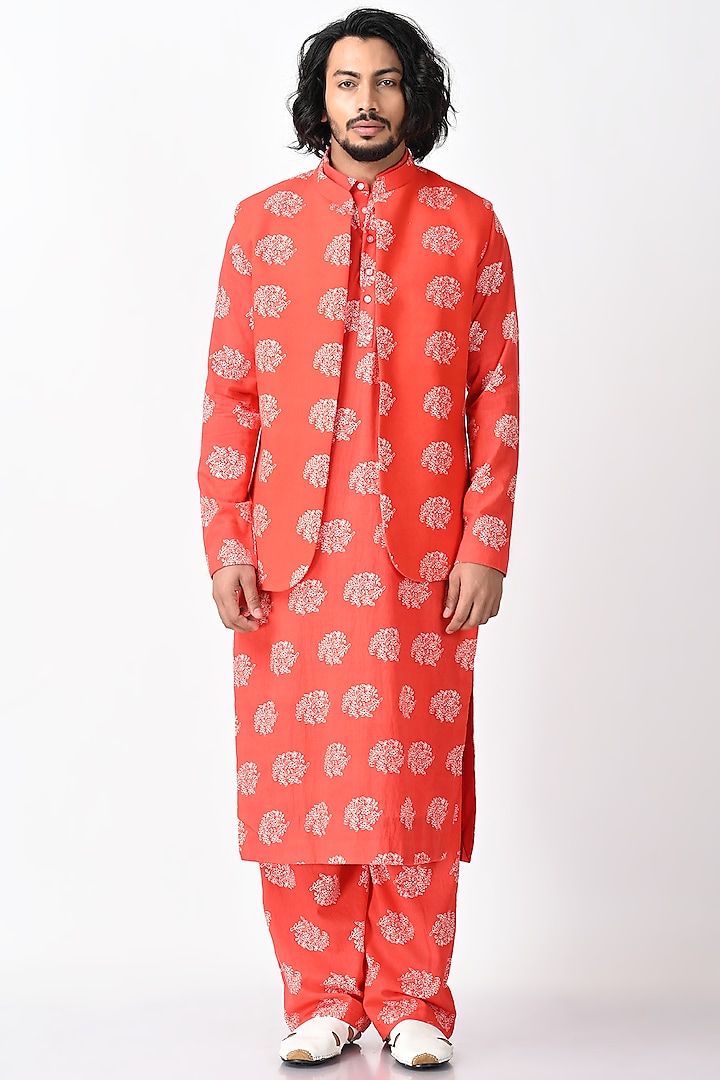 Red & White Cotton Tussar Kurta Set With Bundi Jacket by Debarun Men
