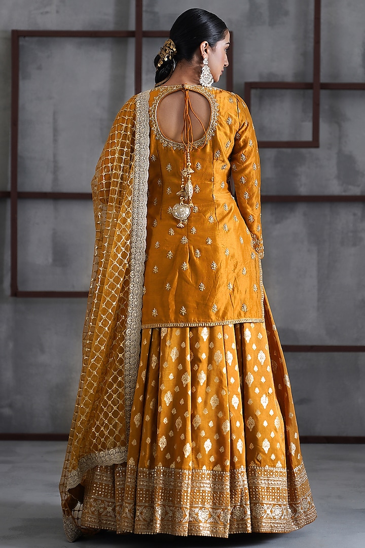 Mustard Banarasi Wedding Lehenga Set by Deepika Chadha at Pernia's Pop Up Shop