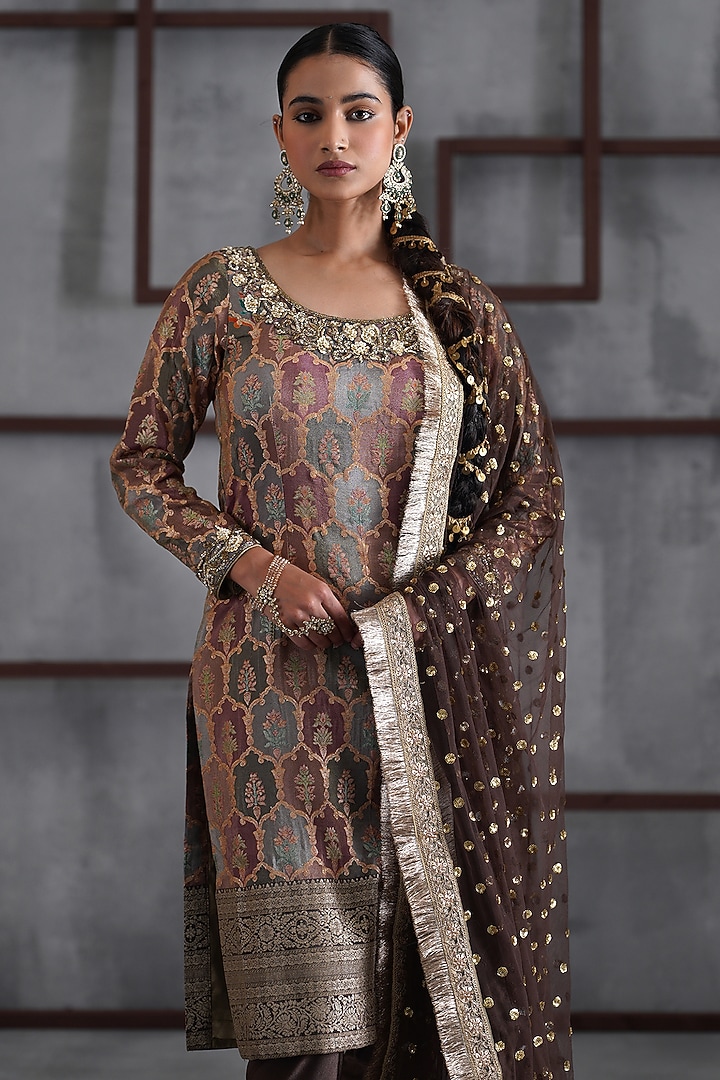 Brown Brocade Zari Embroidered Kurta Set by Deepika Chadha at Pernia's Pop Up Shop