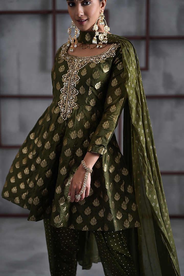 Olive Green Banarasi Brocade Zari Embroidered Kurta Set by Deepika Chadha at Pernia's Pop Up Shop