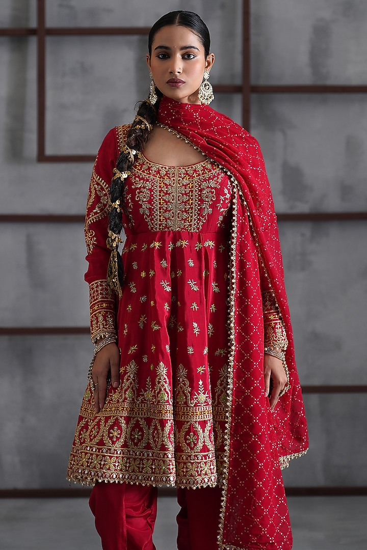 Red & Gold Crepe Zari Embroidered Wedding Anarkali Set by Deepika Chadha at Pernia's Pop Up Shop