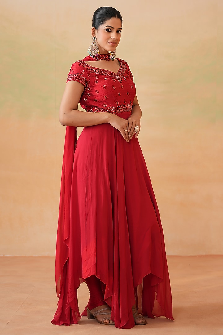 Red Georgette Embroidered Wedding Anarkali Set by Deepika Chadha at Pernia's Pop Up Shop