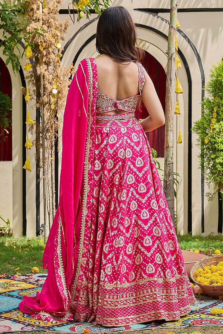 Fuchsia Banarasi Silk Wedding Lehenga Set by Deepika Chadha at Pernia's Pop Up Shop