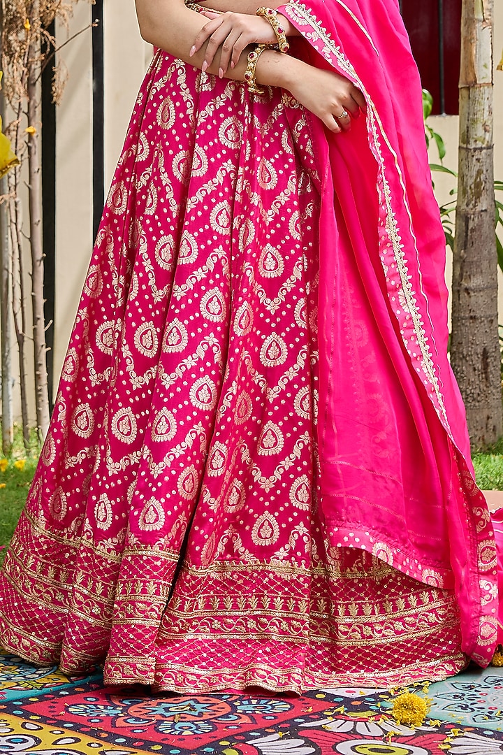 Fuchsia Banarasi Silk Wedding Lehenga Set by Deepika Chadha at Pernia's Pop Up Shop