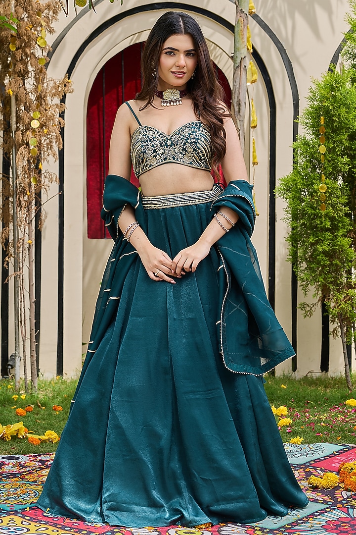 Emerald Green Natural Crepe Wedding Lehenga Set by Deepika Chadha at Pernia's Pop Up Shop