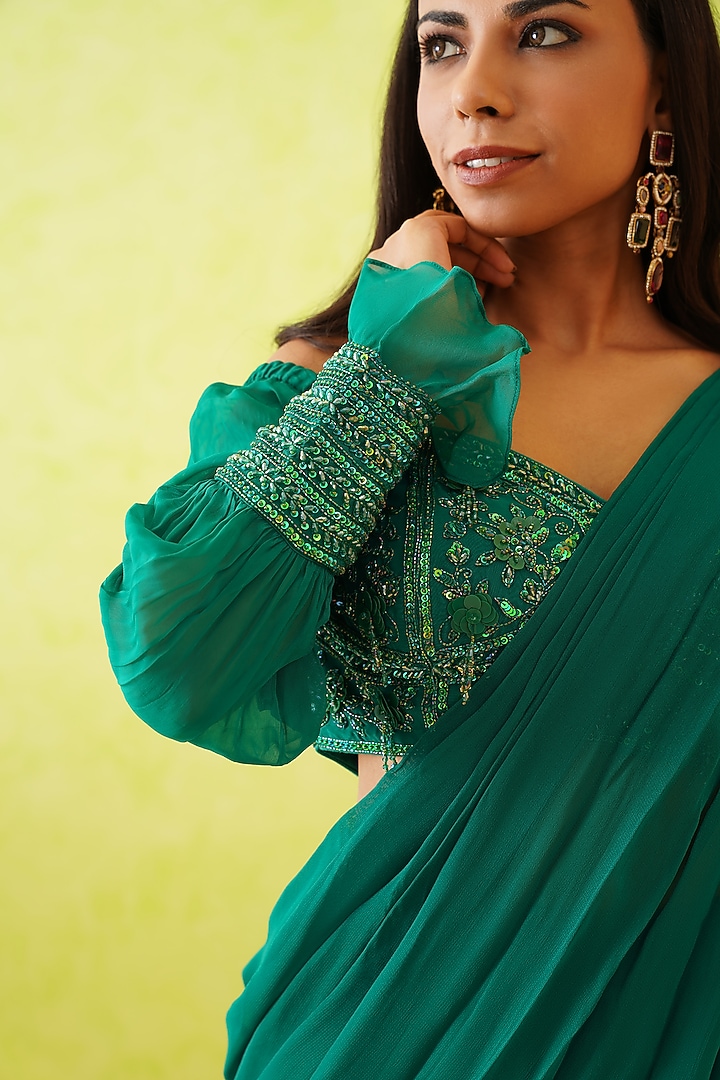 Green Georgette Draped Wedding Saree Set by Deepika Chadha at Pernia's Pop Up Shop