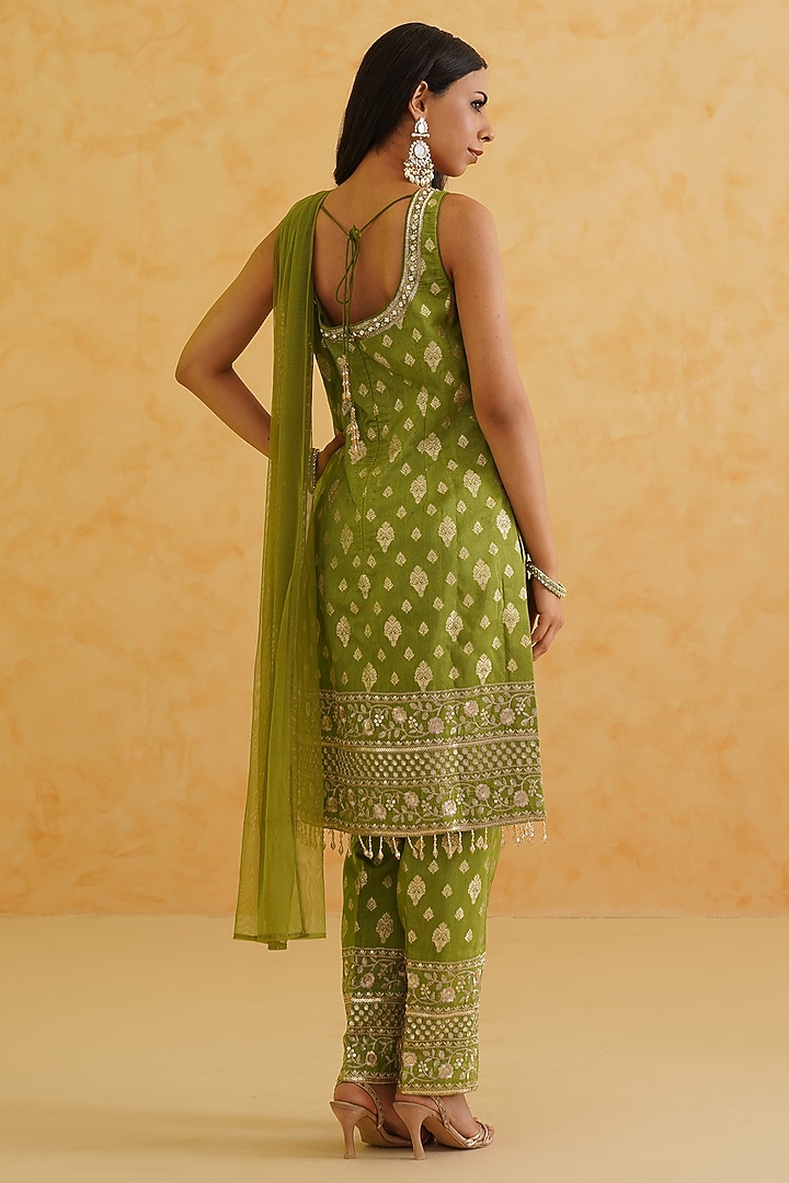 Green Brocade Stone & Sequins Hand Embroidered Kurta Set by Deepika Chadha at Pernia's Pop Up Shop