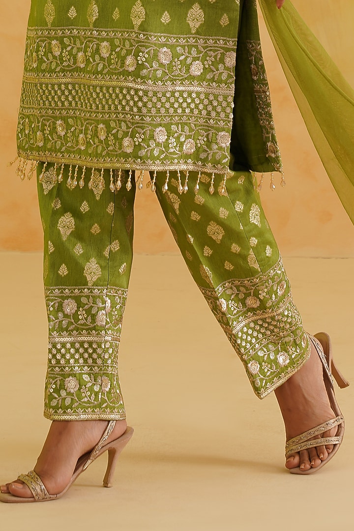 Green Brocade Stone & Sequins Hand Embroidered Kurta Set by Deepika Chadha at Pernia's Pop Up Shop