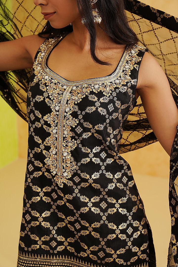 Black Brocade Embroidered Gharara Set by Deepika Chadha at Pernia's Pop Up Shop