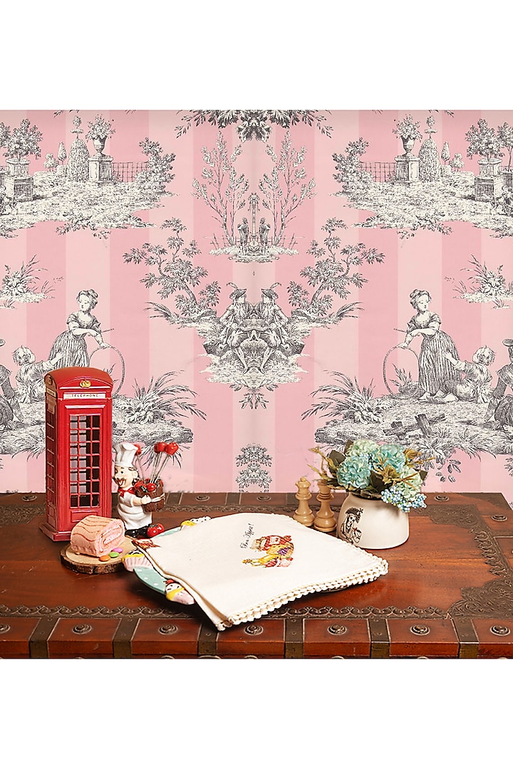 White Organic Cotton Rose Macaron Printed Table Napkin Set by DE CHEVALERiE en Rouge