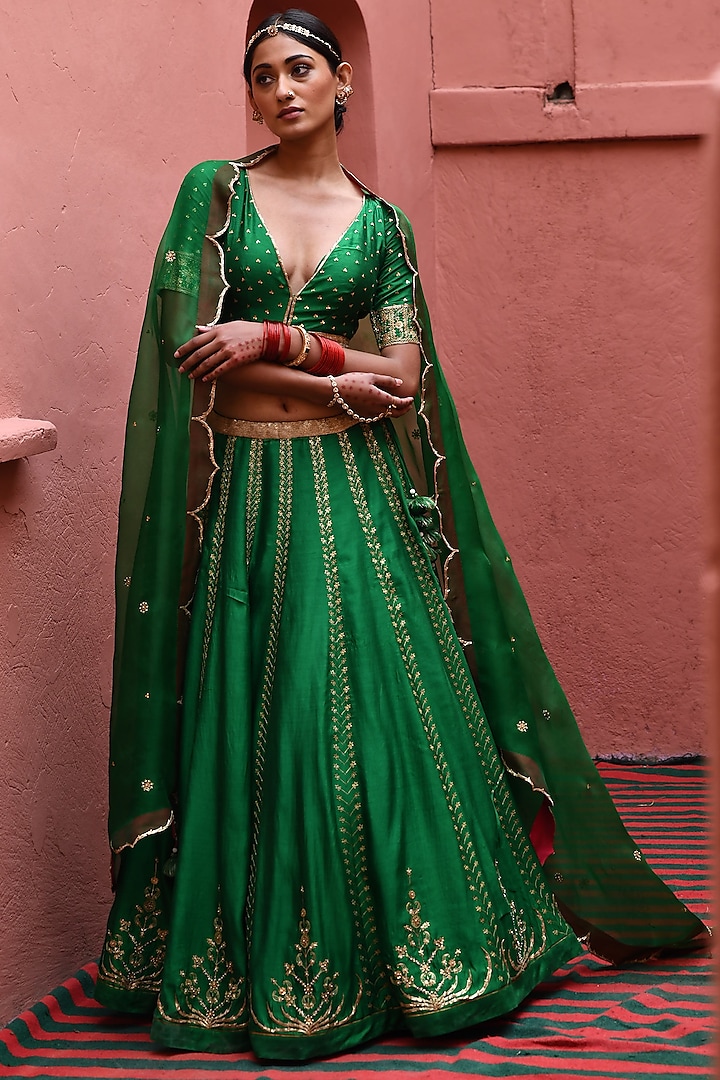 Green Silk Hand Embroidered Wedding Lehenga Set by Deep thee at Pernia's Pop Up Shop