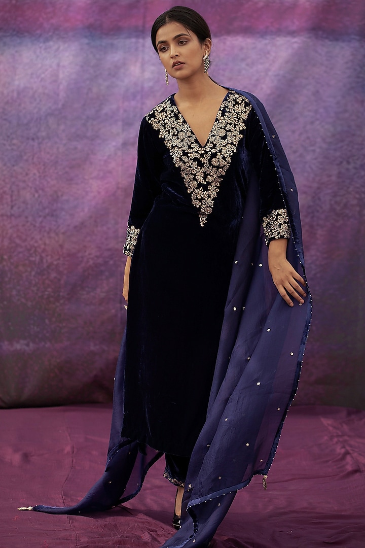 Navy Blue Hand Embroidered A-Line Kurta Set by Deep thee