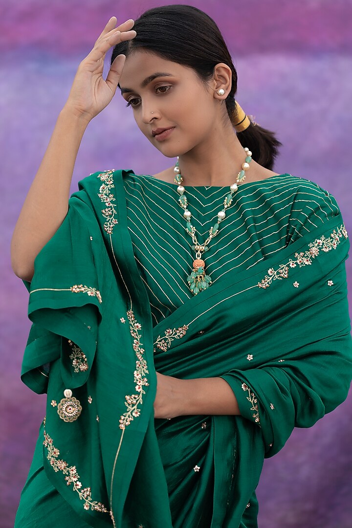 Green Hand Embroidered Wedding Saree Set by Deep thee at Pernia's Pop Up Shop