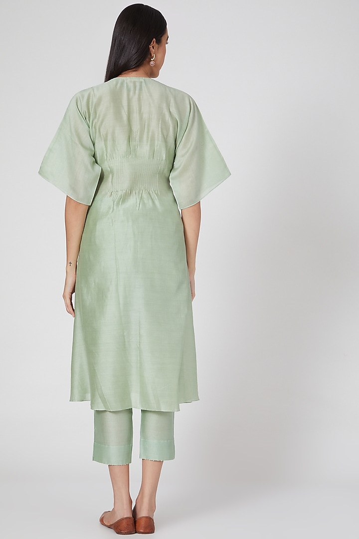 Pistachio Chanderi Hand Embroidered Kaftan Kurta Set by Deep Thee at Pernia's Pop Up Shop