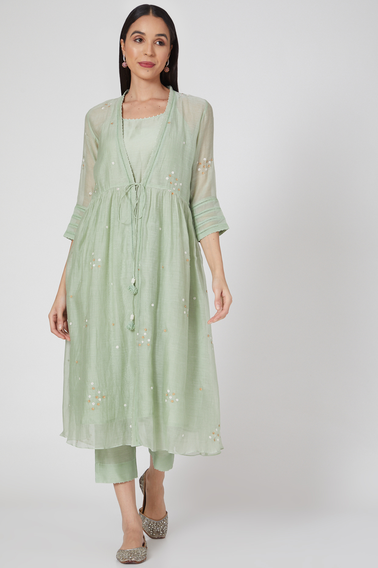 Pistachio Embroidered Overlay Kurta Set by Deep Thee at Pernia's Pop Up Shop