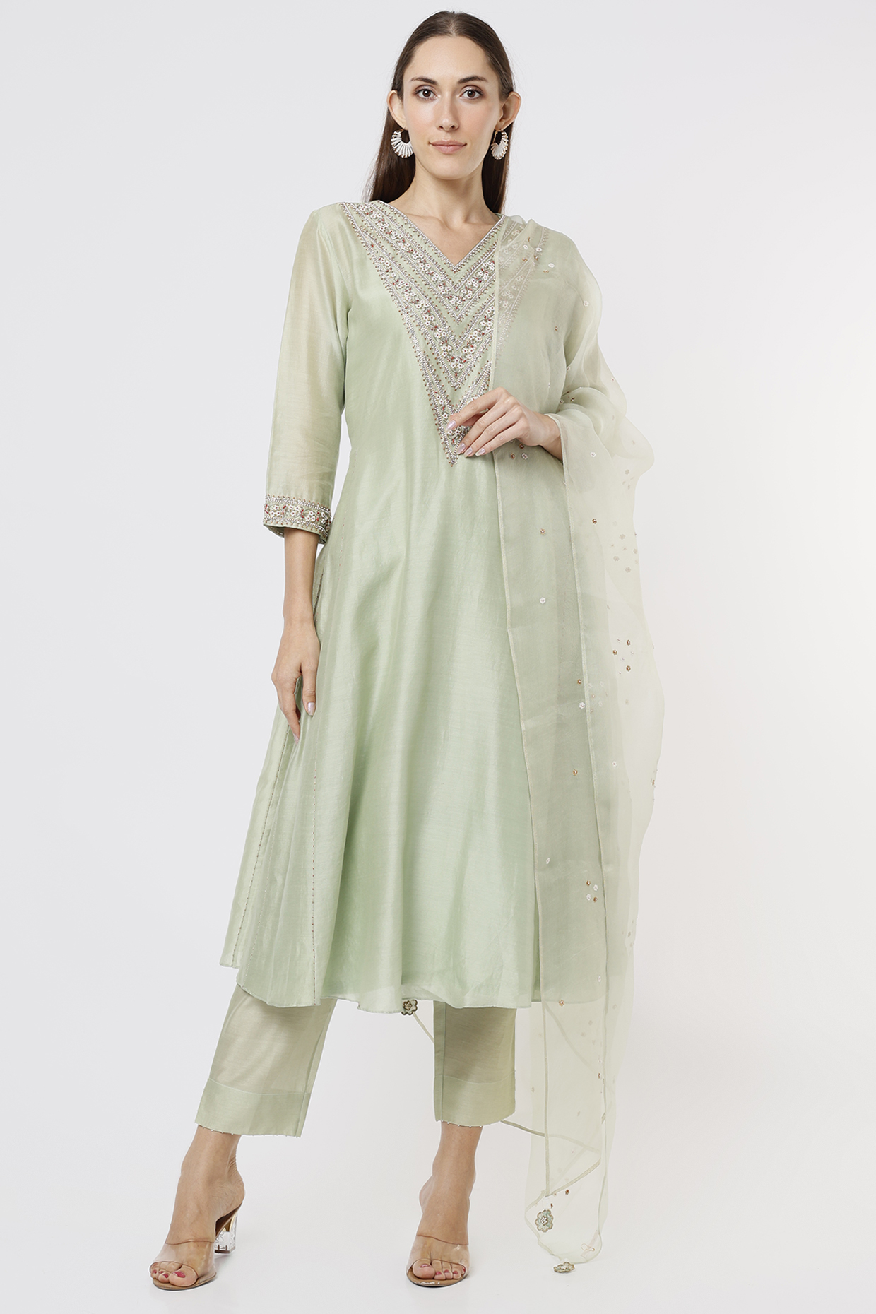 Pistachio Embroidered Kurta Set by Deep thee at Pernia's Pop Up Shop