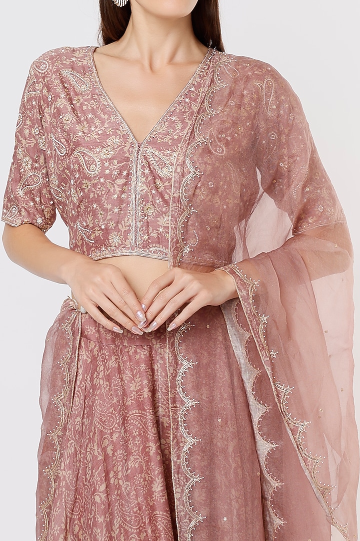 Mauve Printed Wedding Lehenga Set by Deep thee at Pernia's Pop Up Shop