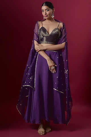 Purple Chanderi & Organza Embroidered Cape Set by Deep thee