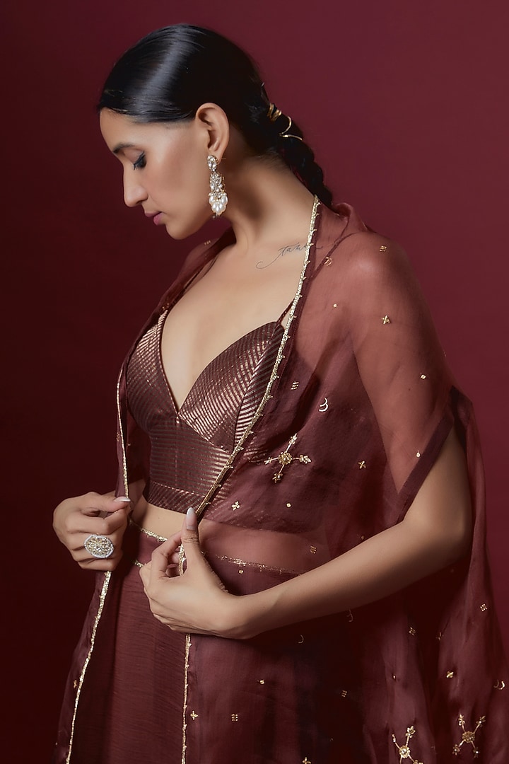 Wine Chanderi & Organza Embroidered Cape Set by Deep thee at Pernia's Pop Up Shop