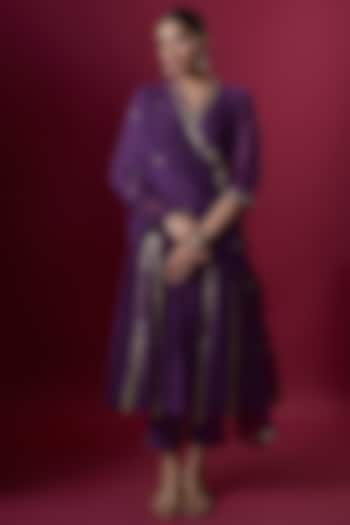 Purple Chanderi Embroidered Angrakha Kurta Set by Deep thee at Pernia's Pop Up Shop