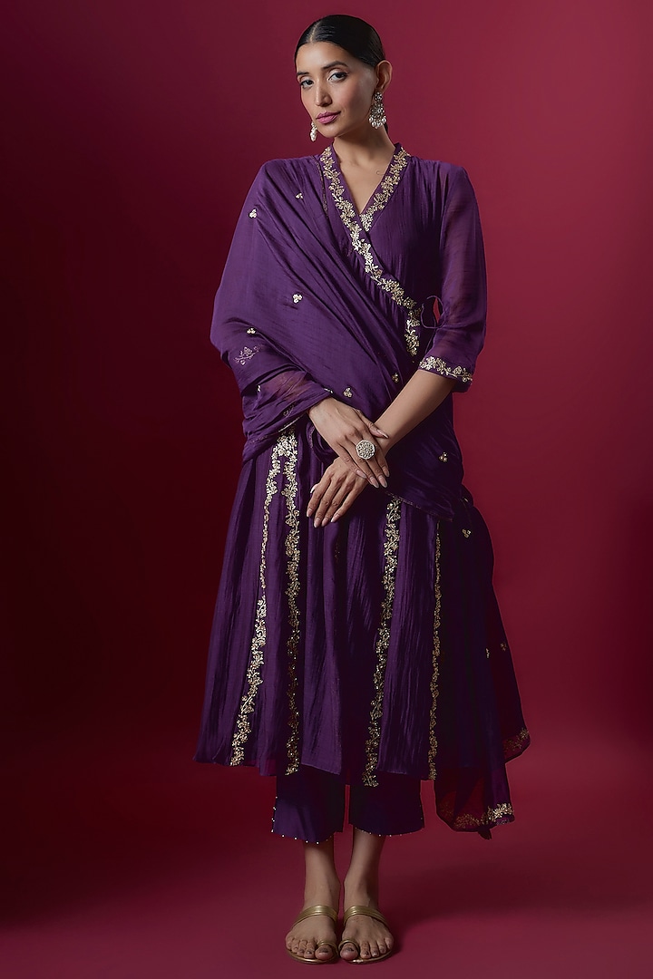 Purple Chanderi Embroidered Angrakha Kurta Set by Deep thee at Pernia's Pop Up Shop