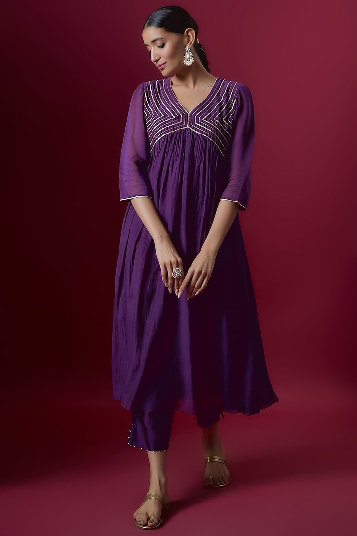 Purple Chanderi Embroidered Gathered Kurta Set by Deep thee at Pernia's Pop Up Shop