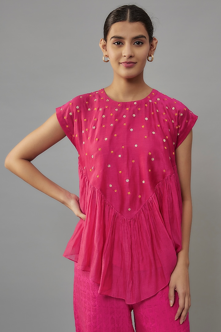 Pink Chanderi Aari & Resham Hand Embroidered Gathered Co-Ord Set by Deep Thee at Pernia's Pop Up Shop