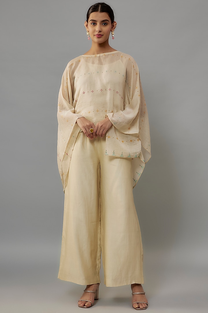 Ivory Chanderi Aari & Resham Hand Embroidered Cape Set by Deep Thee at Pernia's Pop Up Shop