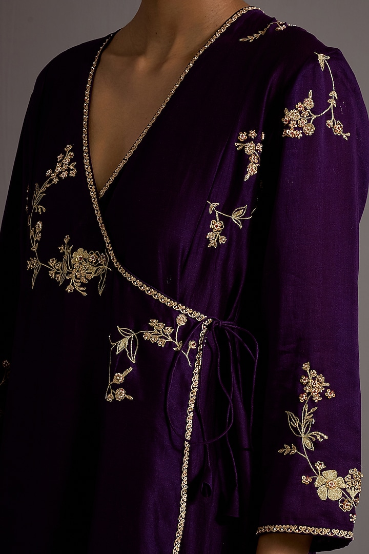 Aubergine Chanderi Zardosi Embroidered Angrakha Kurta Set by Deep thee at Pernia's Pop Up Shop