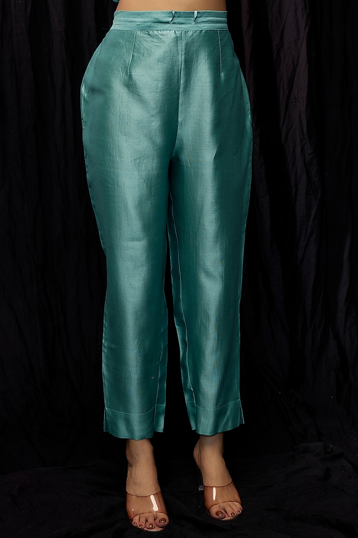 Powder Blue Chanderi Gathered Kurta Set by Deep thee at Pernia's Pop Up Shop