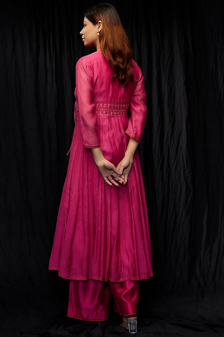 Pink Chanderi & Organza Paneled Wedding Anarkali Set by Deep thee at Pernia's Pop Up Shop