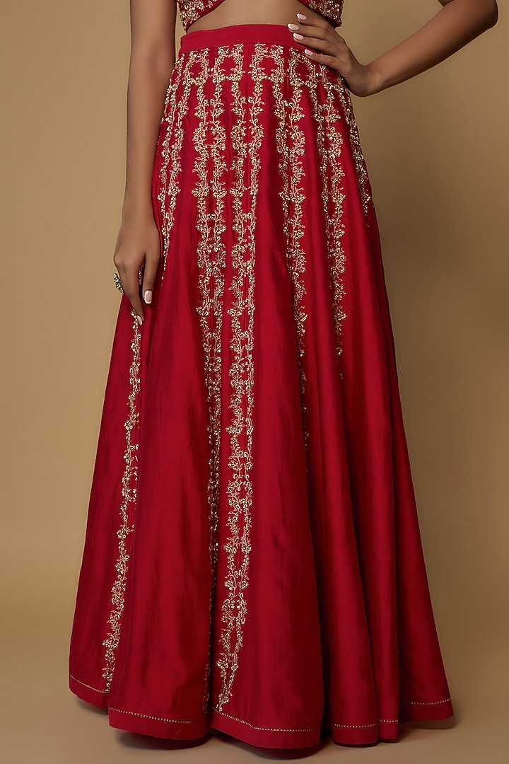 Red Silk Embroidered Wedding Lehenga Set by Deep thee at Pernia's Pop Up Shop