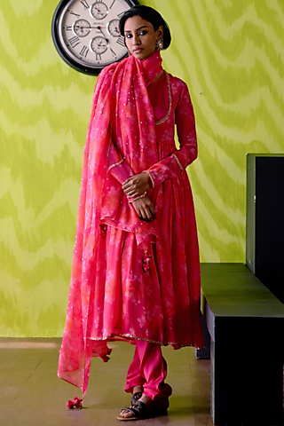 Fuchsia Pink Crepe Silk Floral Printed Anarkali Set by Deep thee