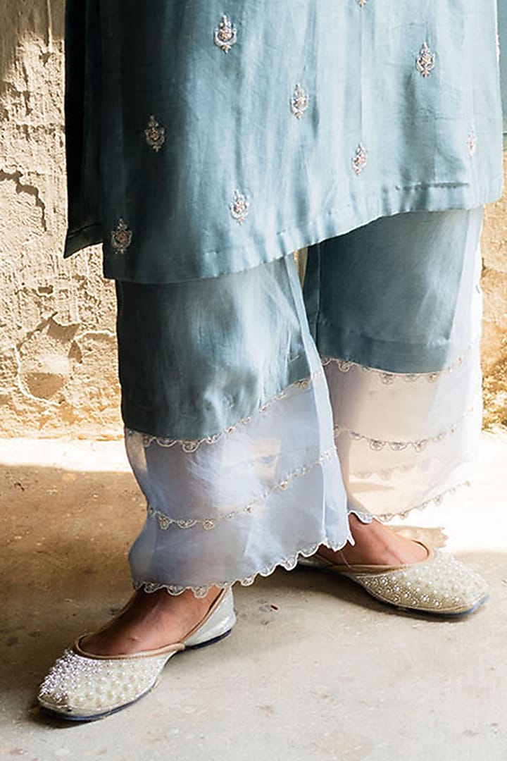 Frost Blue Silk Hand Embroidered Kurta Set by Deep thee at Pernia's Pop Up Shop