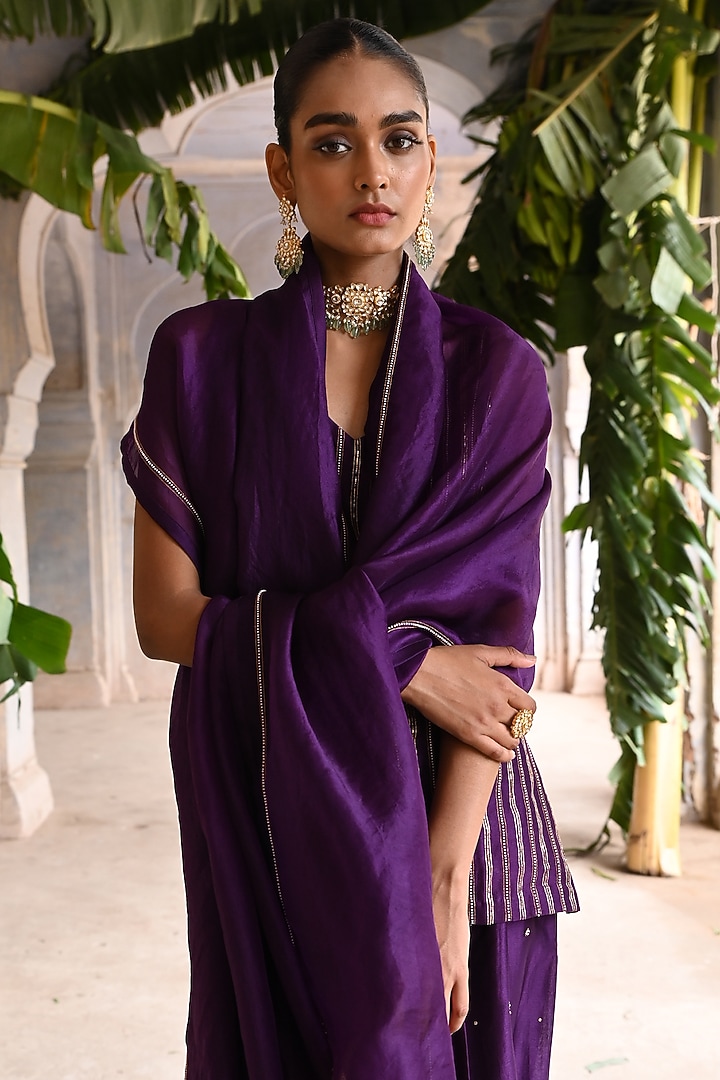 Aubergine Chanderi Moti Embroidered Kurta Set by Deep Thee at Pernia's Pop Up Shop
