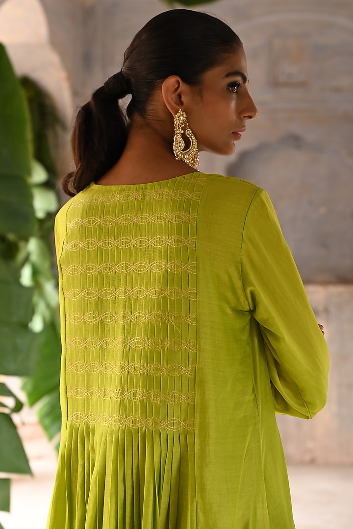 Lime Green Chanderi Embroidered A-Line Kurta Set by Deep Thee at Pernia's Pop Up Shop