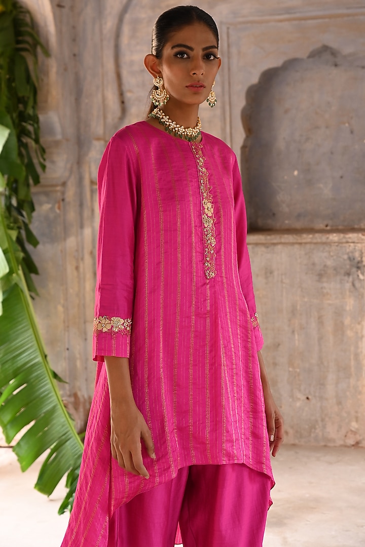 Fuchsia Pink Silk Jaal Embroidered Co-Ord Set by Deep Thee at Pernia's Pop Up Shop
