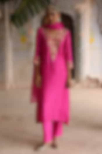 Fuchsia Pink Silk Jaal Embroidered A-Line Kurta Set by Deep Thee