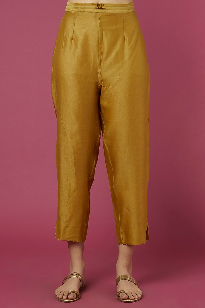 Molten Gold Yellow Embroidered Kurta Set by Deep thee at Pernia's Pop Up Shop