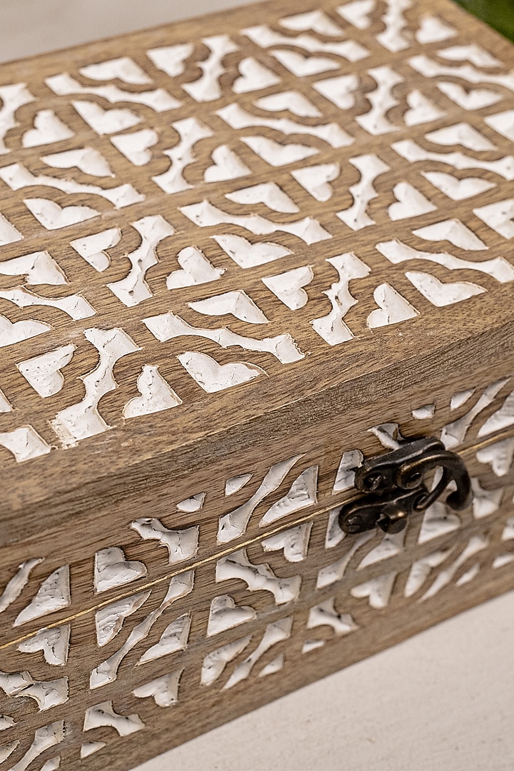 Brown & White Acacia Wooden Multi-Purpose Storage Box by The 7 Dekor at Pernia's Pop Up Shop