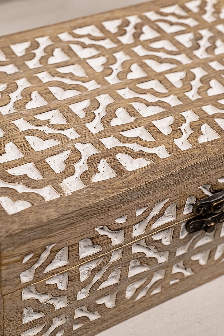 Brown & White Wooden Multi-Purpose Storage Box by The 7 Dekor at Pernia's Pop Up Shop