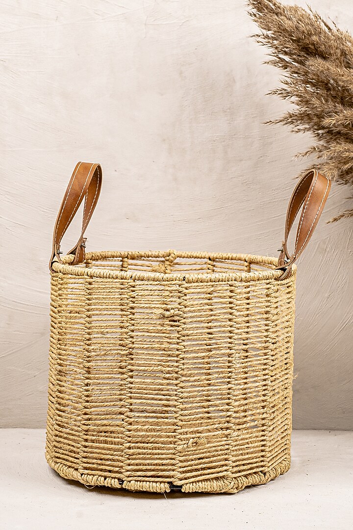 Natural Brown Jute Basket With A Handle by The 7 Dekor at Pernia's Pop Up Shop